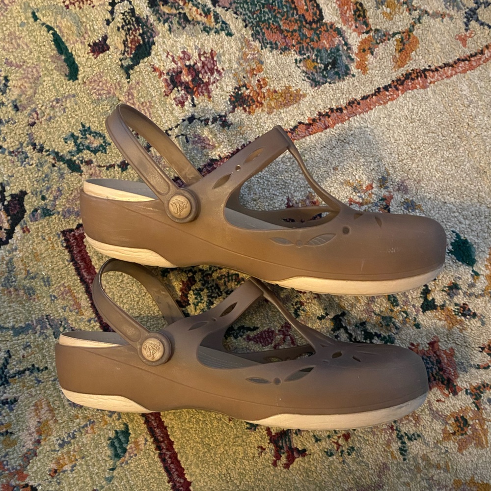 Crocs size 10; good condition but worn heels